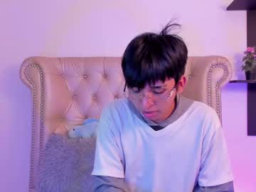 Alanrock18 Chaturbate stream image from February 19, 2025