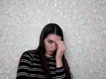 Lucyree63 Chaturbate stream image from February 19, 2025