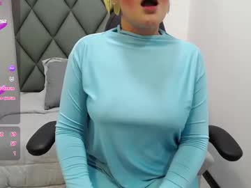 Parul_Trayi Chaturbate stream image from February 19, 2025