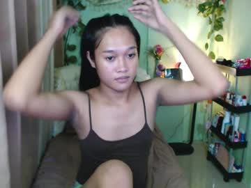 Playful_Sie Chaturbate stream image from February 19, 2025