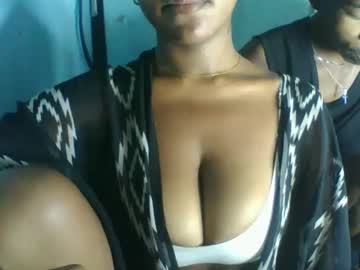 Rocardo1510 Chaturbate stream image from February 19, 2025