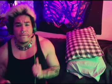 Xavemestepbro Chaturbate stream image from February 19, 2025
