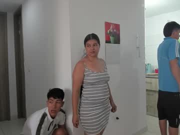 Homehot_Xxx Chaturbate stream image from February 19, 2025