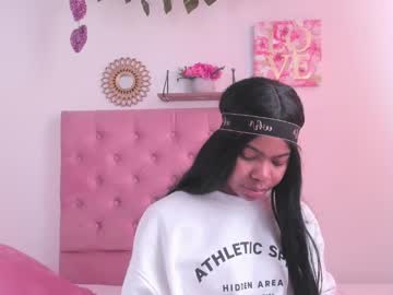 Stefanny98 Chaturbate stream image from February 19, 2025