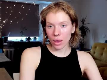Stellaswen Chaturbate stream image from February 19, 2025