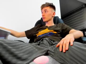 Vibemygirl Chaturbate stream image from February 19, 2025