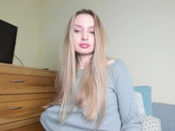 Badmodel_ Chaturbate stream image from February 19, 2025
