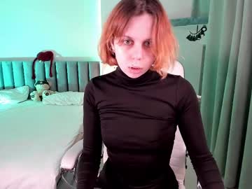 Hellen__Hill Chaturbate stream image from February 19, 2025