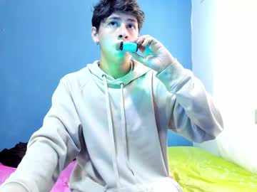 Kanterfun Chaturbate stream image from February 19, 2025