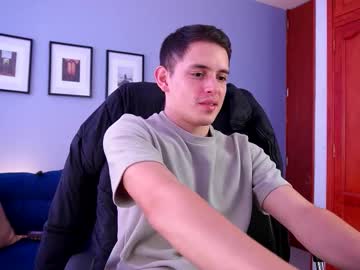 Liam_Enzho Chaturbate stream image from February 19, 2025