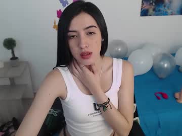Lucy_Rodriguez2 Chaturbate stream image from February 19, 2025