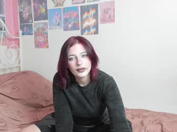 Ur_Obedient_Girl Chaturbate stream image from February 19, 2025