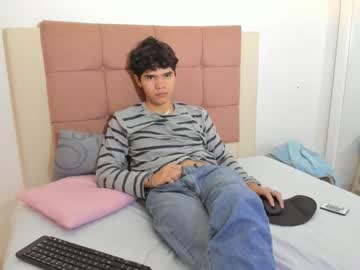 Charles_Blaze Chaturbate stream image from February 19, 2025