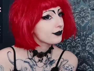Molliunholy Chaturbate stream image from February 19, 2025