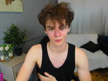 Tommy_Jamm Chaturbate stream image from February 19, 2025