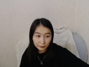 Zhelaemyiii Chaturbate stream image from February 19, 2025