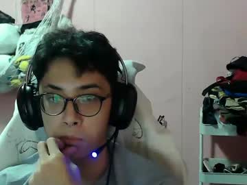 Godhyun Chaturbate stream image from February 19, 2025