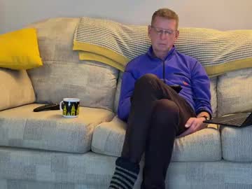 Jcar57 Chaturbate stream image from February 19, 2025