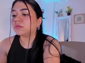 Juliieta__ Chaturbate stream image from February 19, 2025