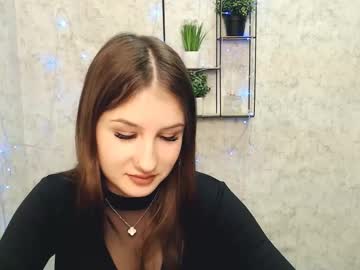 _Miaangel_ Chaturbate stream image from February 19, 2025