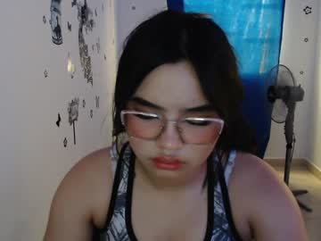 Petitte_Amy Chaturbate stream image from February 19, 2025