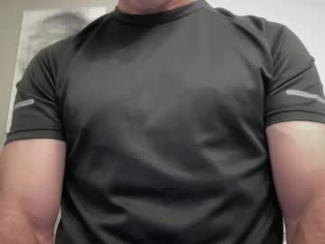 Skylineboatclub Chaturbate stream image from February 19, 2025