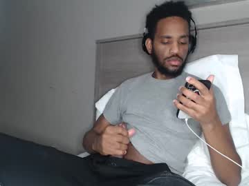 Chrisvacherx Chaturbate stream image from February 19, 2025