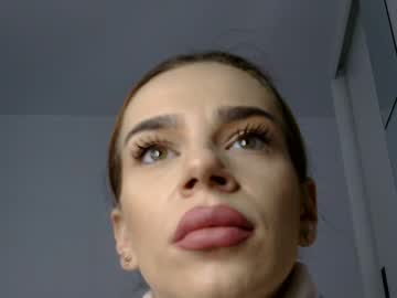 _Milagoddess Chaturbate stream image from February 19, 2025