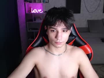 Rik_And Chaturbate stream image from February 19, 2025