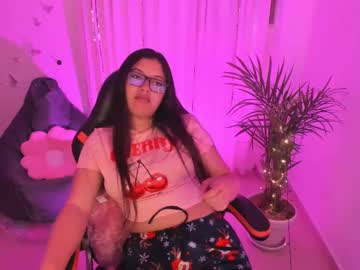 Verolake Chaturbate stream image from February 19, 2025