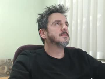 Artredemiasea Chaturbate stream image from February 19, 2025
