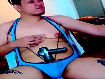 Asianchubwayne Chaturbate stream image from February 19, 2025