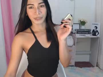 Astraea_Xxx Chaturbate stream image from February 19, 2025