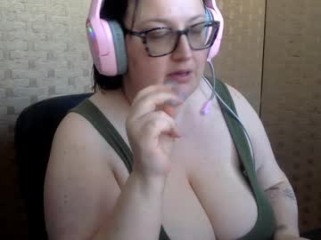 Purrrrrkitty Chaturbate stream image from February 19, 2025