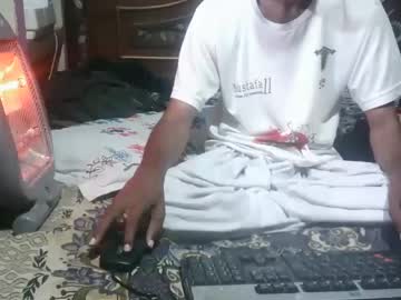 Aakhan804 Chaturbate stream image from February 19, 2025