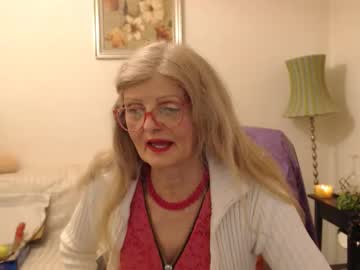Blairfort Chaturbate stream image from February 19, 2025