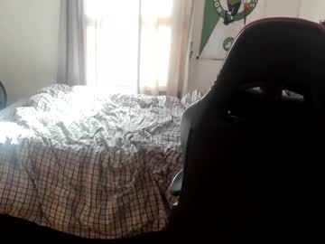 Buffsexyman24 Chaturbate stream image from February 19, 2025