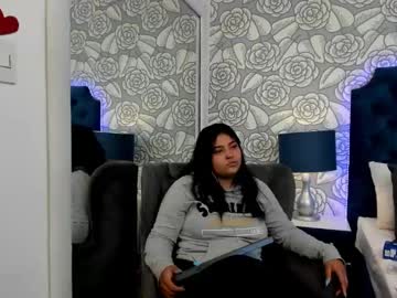 Dorothyreeve Chaturbate stream image from February 19, 2025