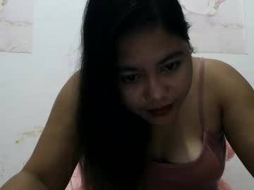 Heavenlyeyes69 Chaturbate stream image from February 19, 2025