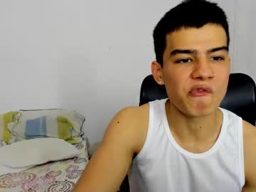 Seigfried0 Chaturbate stream image from February 19, 2025