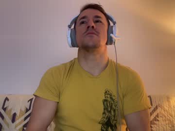Sirbubblesworth Chaturbate stream image from February 19, 2025
