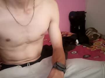 Skinnyxf Chaturbate stream image from February 19, 2025