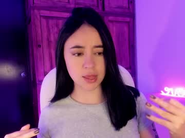 Alicee_2 Chaturbate stream image from February 19, 2025