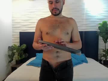Daniel_Simon Chaturbate stream image from February 19, 2025