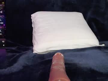 Lalolaonly Chaturbate stream image from February 19, 2025