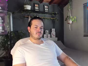 Mathew_Duke Chaturbate stream image from February 19, 2025