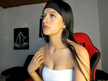 Meloodi Chaturbate stream image from February 19, 2025