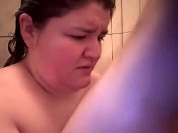 Mitchellebunny7 Chaturbate stream image from February 19, 2025