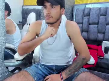 Axell_Cross2 Chaturbate stream image from February 19, 2025
