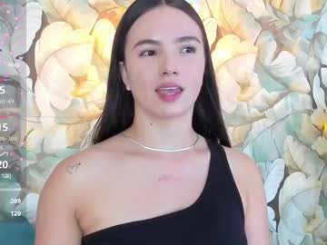 Dafnevega Chaturbate stream image from February 19, 2025
